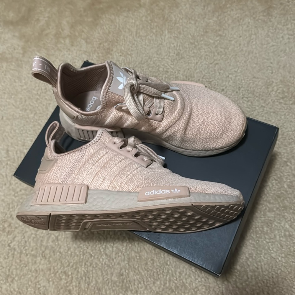 Adidas tennis shoes